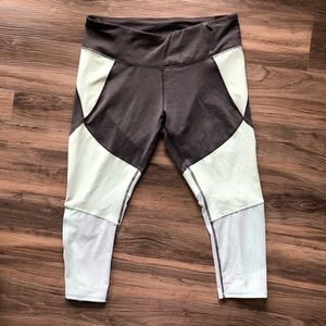 Calia Cropped Mesh Leggings